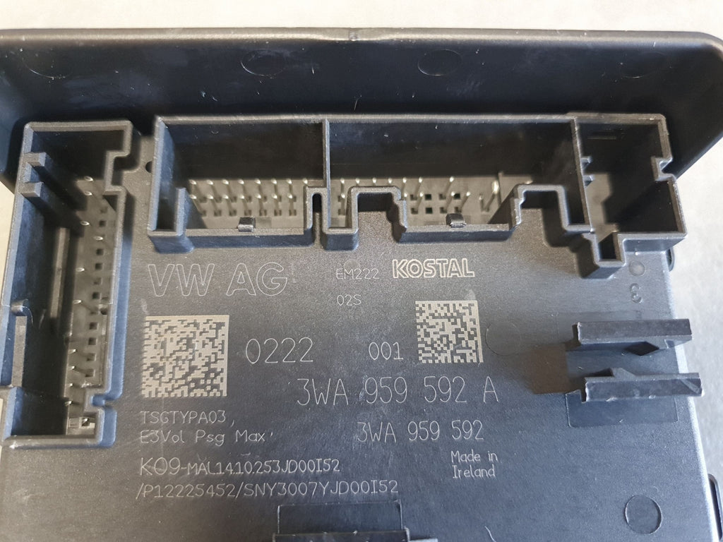 Audi A3 8Y Door module right front 3WA959592A