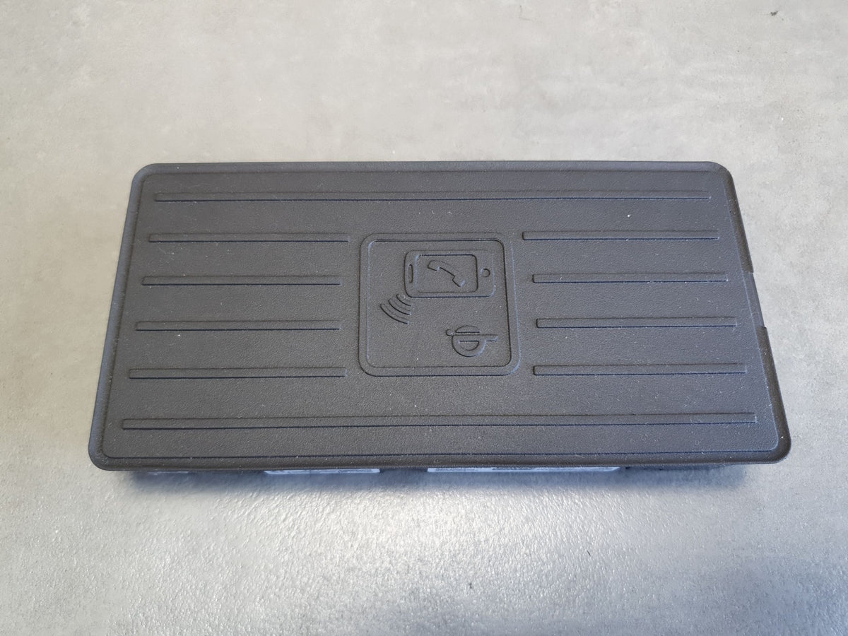 Audi A3 8Y Induction charger 4N0035502D