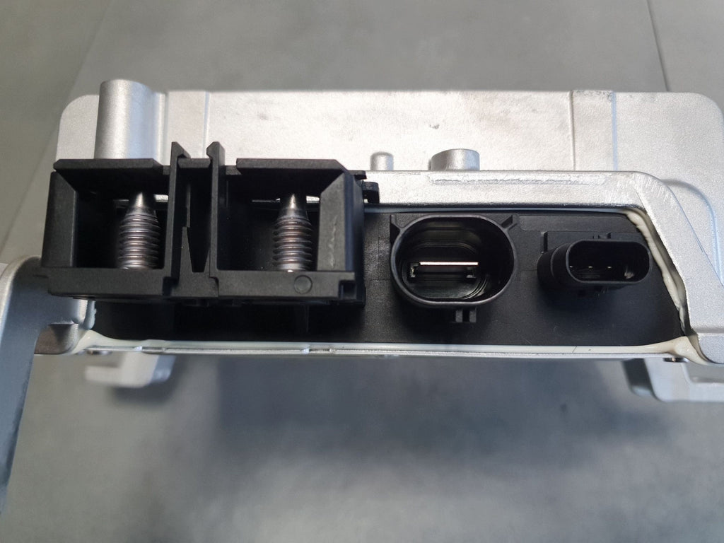 Audi A3 8Y Inverter/Voltage Converter 5QS959682D