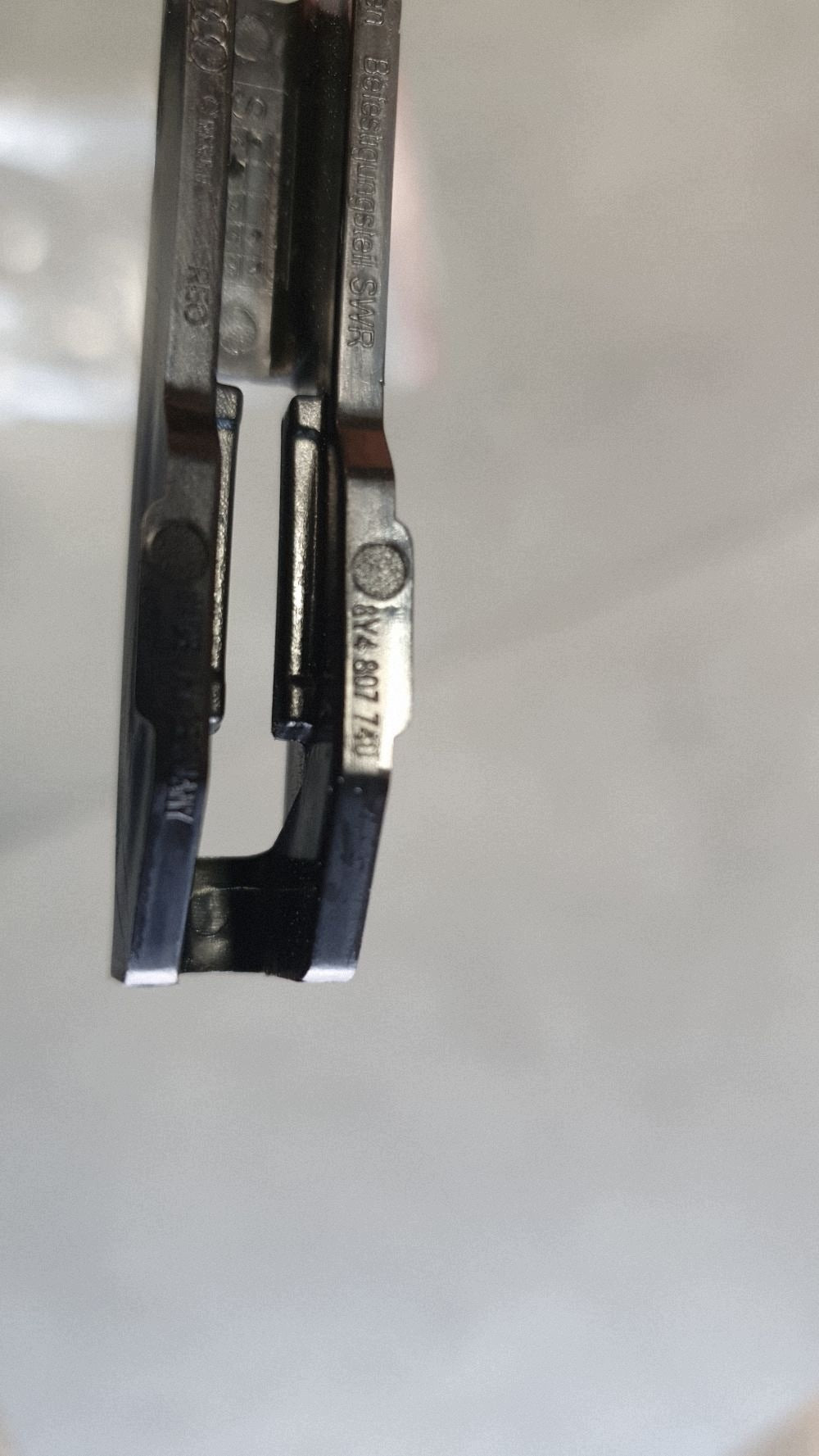 Audi A3 8Y Locking bracket 8Y4807740