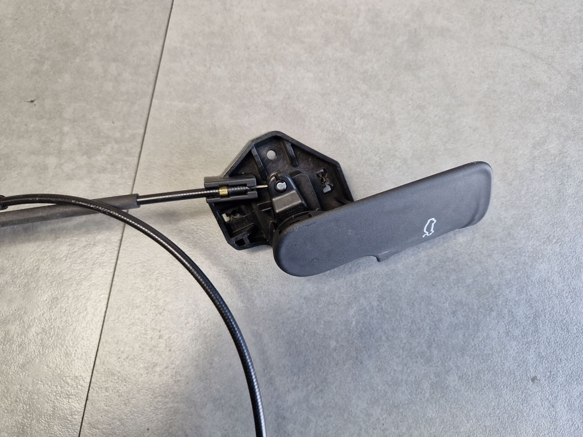 Audi A3 8Y Mask opening handle cord 8Y1823633