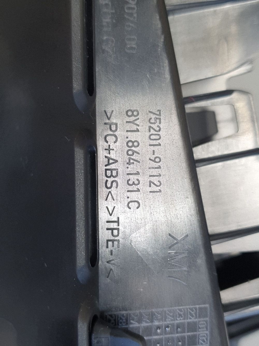 Audi A3 8Y SHELF COVER 8Y1864131C
