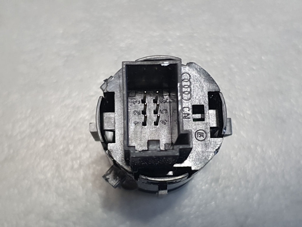 Audi A3 8Y Start-Stop Button 83A905217