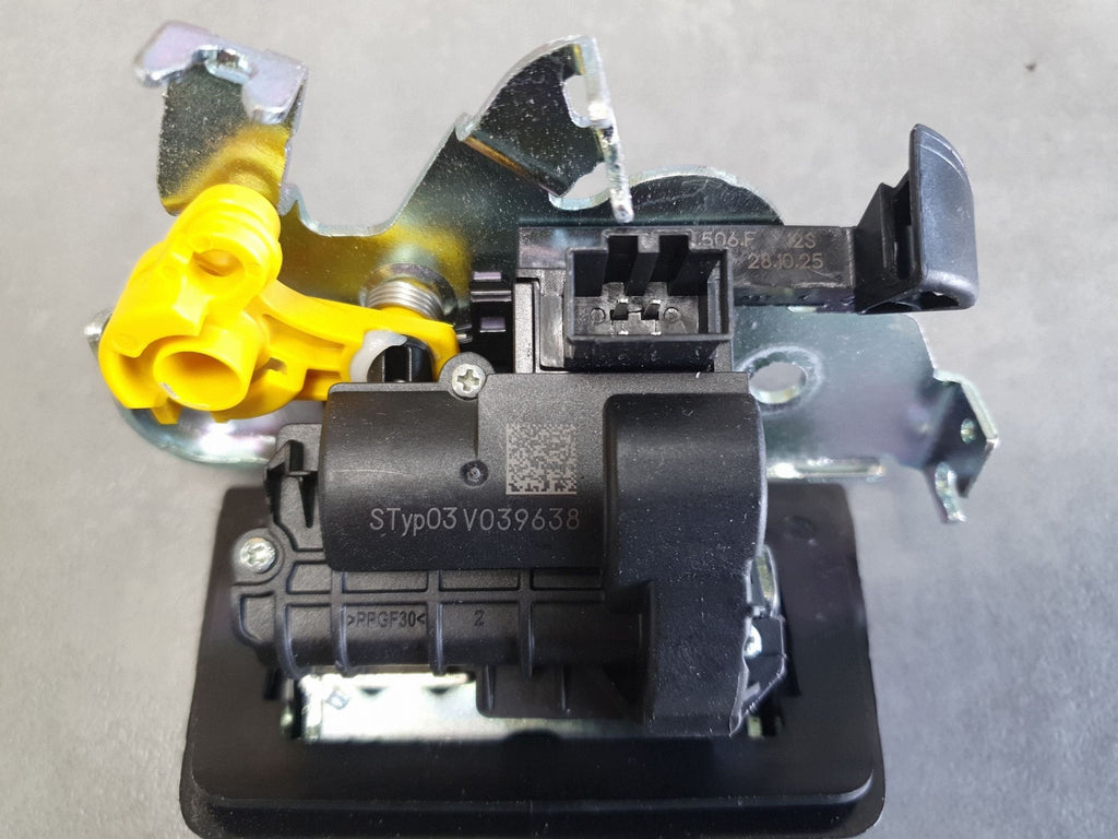 Audi A3 8Y Tailgate lock 4M0827506F
