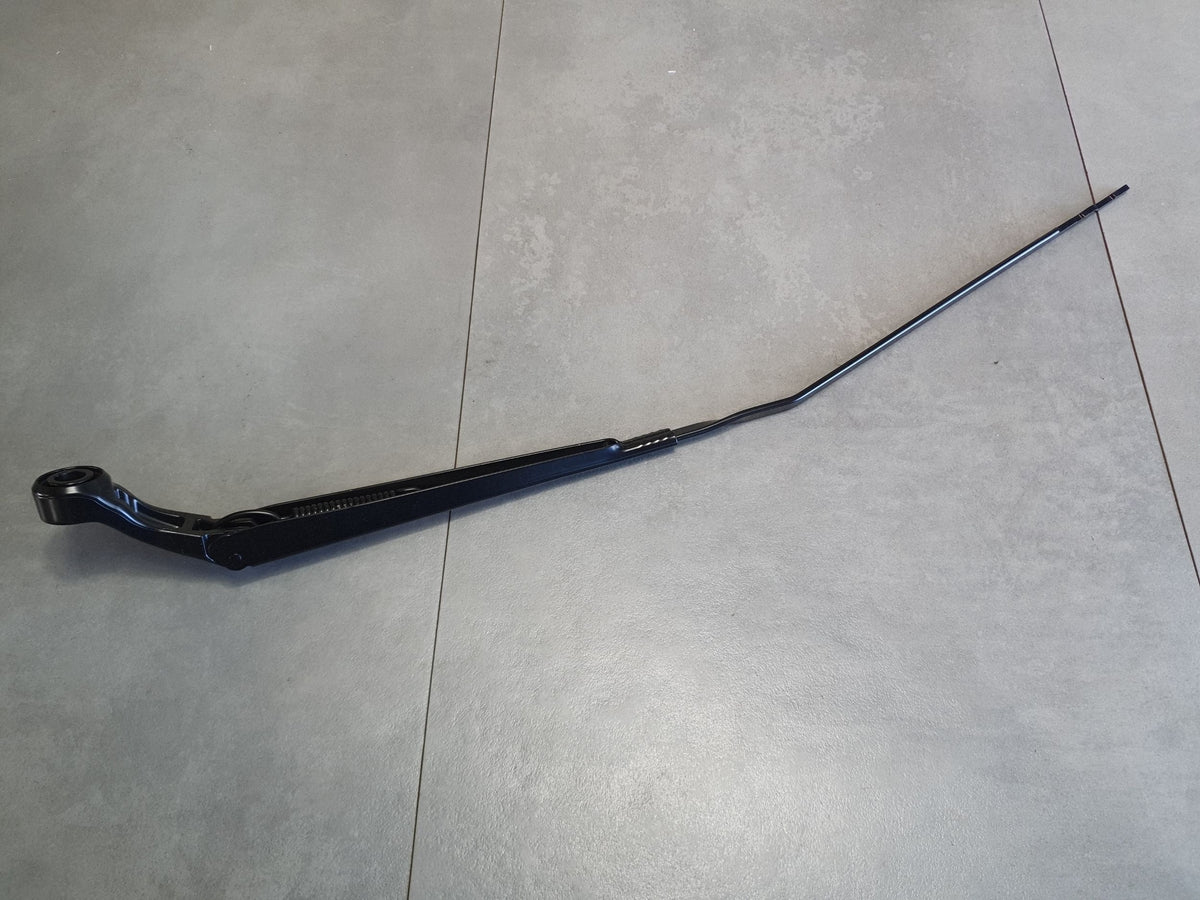Audi A3 8Y Windshield wiper arm right 8Y1955408
