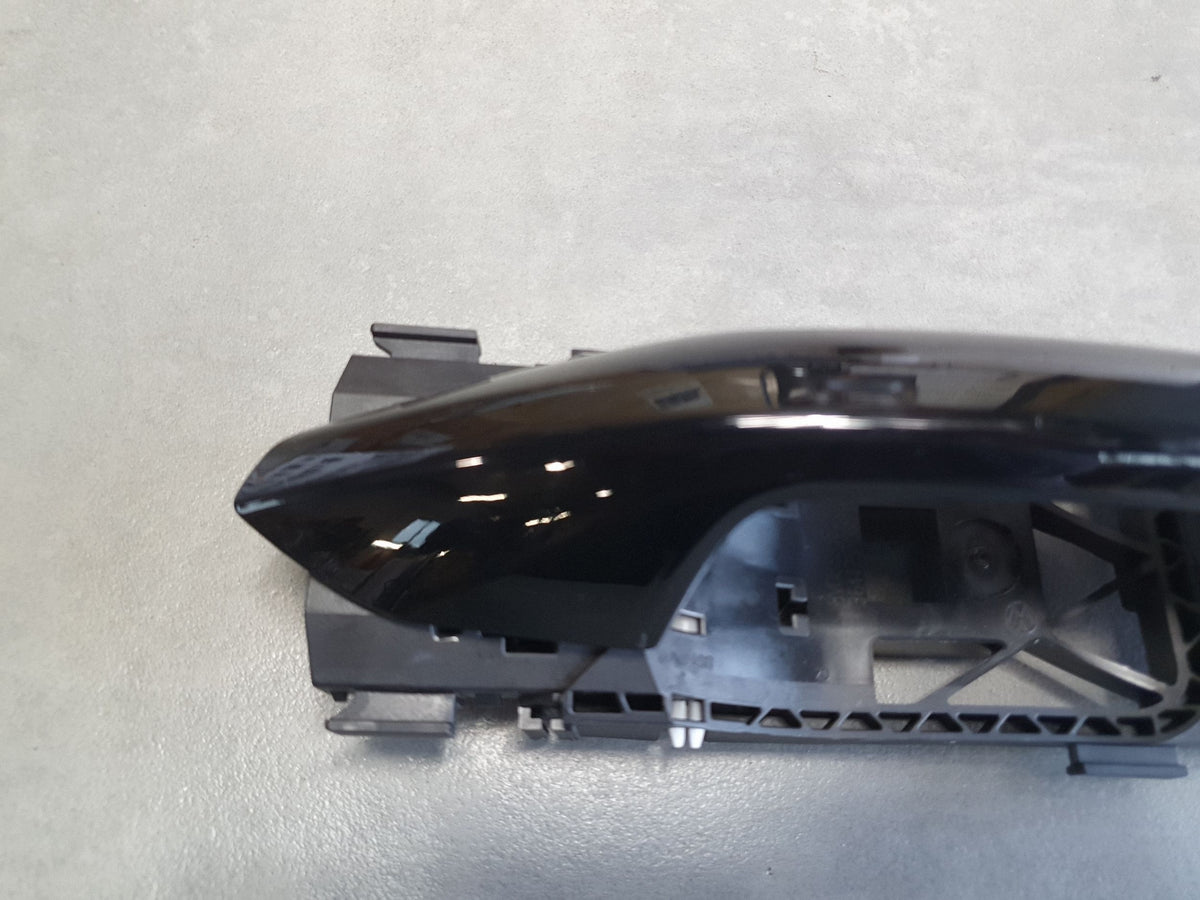 Audi A3 8Y hb Door handle exterior left rear 8Y0959121 ly9b sensor