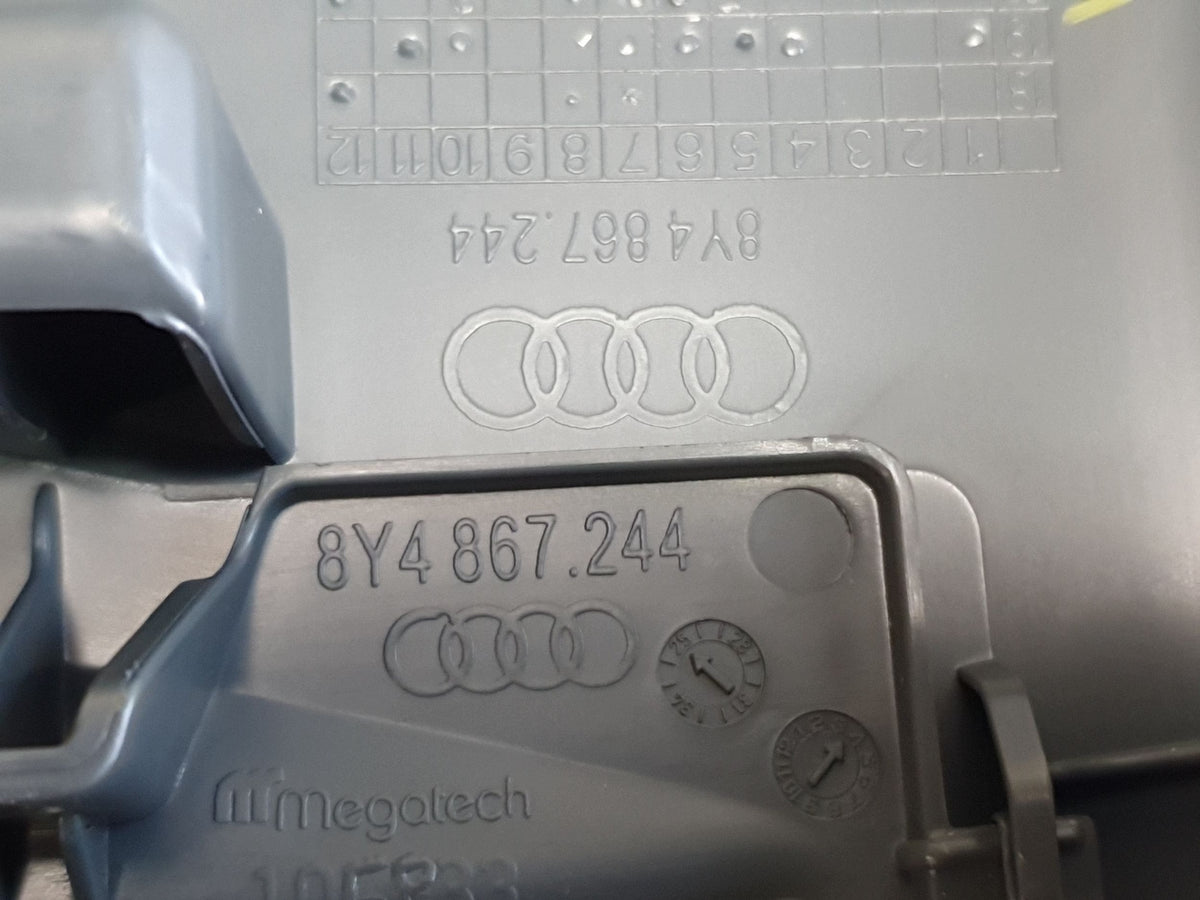 Audi A3 8Y hb Post cover B upper right 8Y4867244