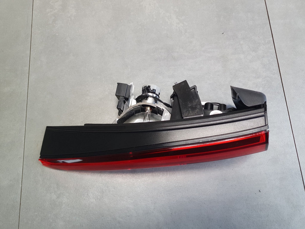 Audi A3 8Y hb Rear lamp in flap left 8Y0945075