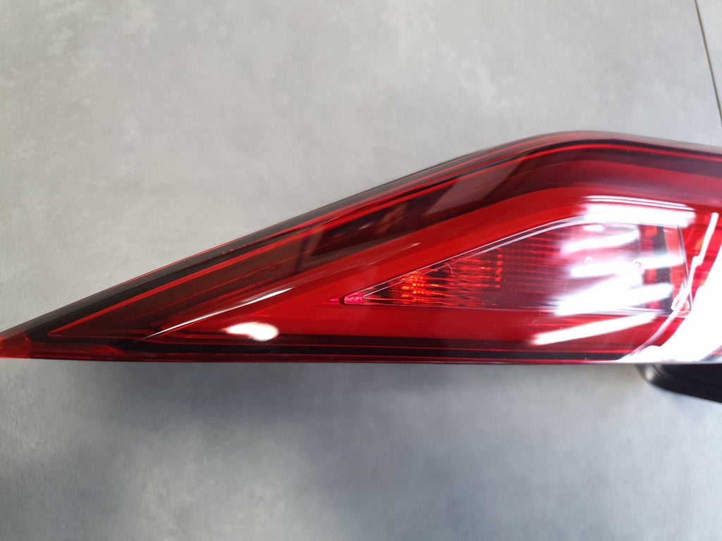 Audi A3 8Y hb Rear lamp in flap left 8Y0945075