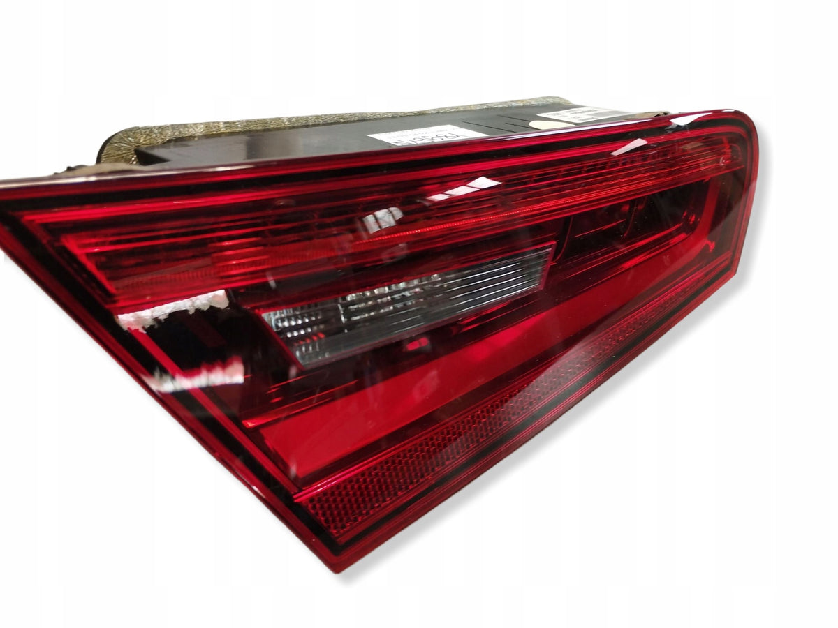 Audi A3 S3 8V hb 3-door Tailgate rear lamp left rear 8V3945093A