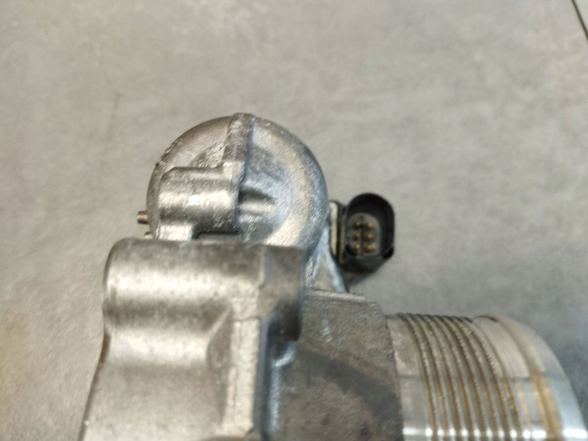 Audi A4 B9 2017 2.0 TFSI THROTTLE 06K133062J