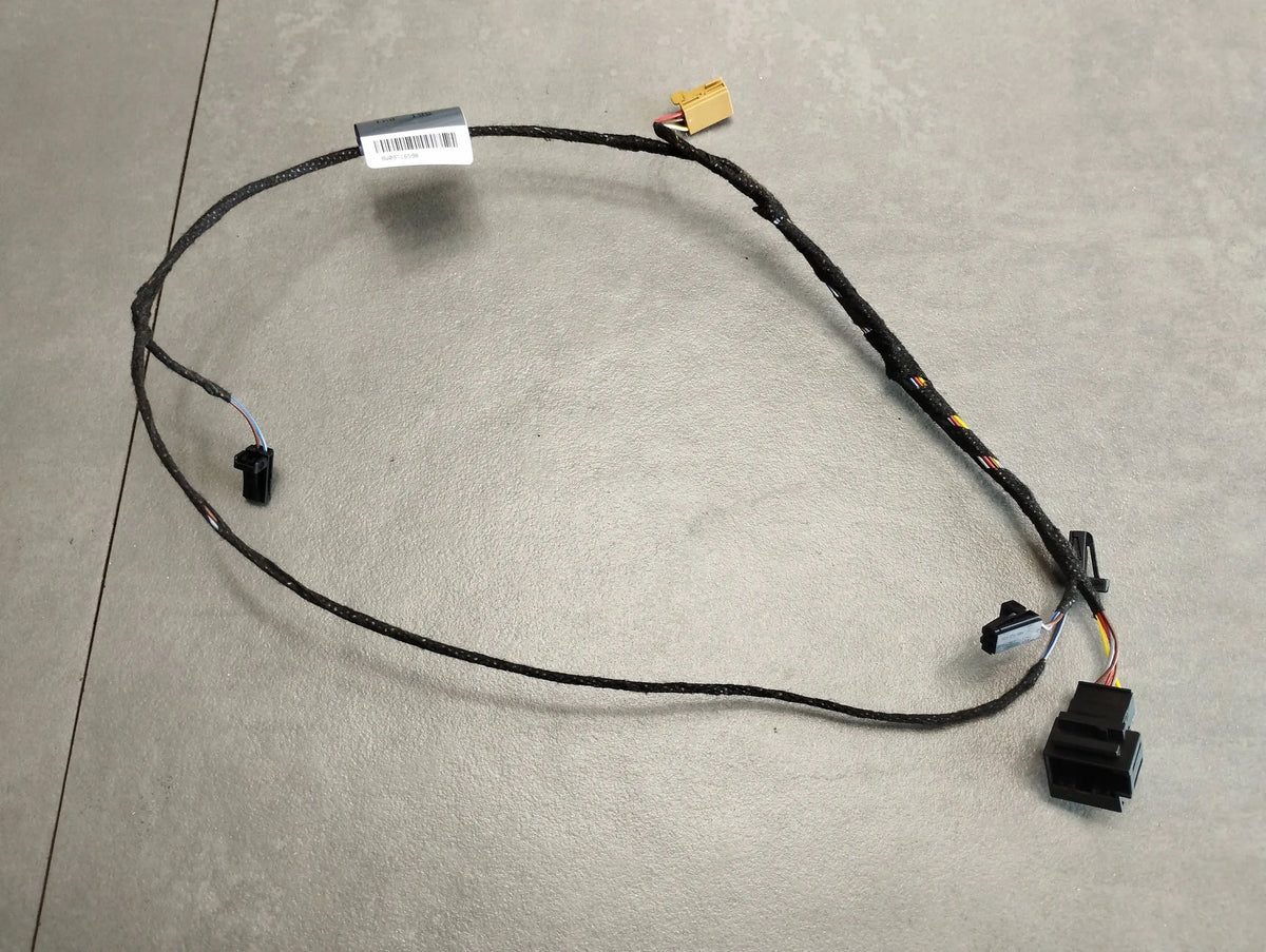 Audi A4 B9 8W beam installation 8W0971659B