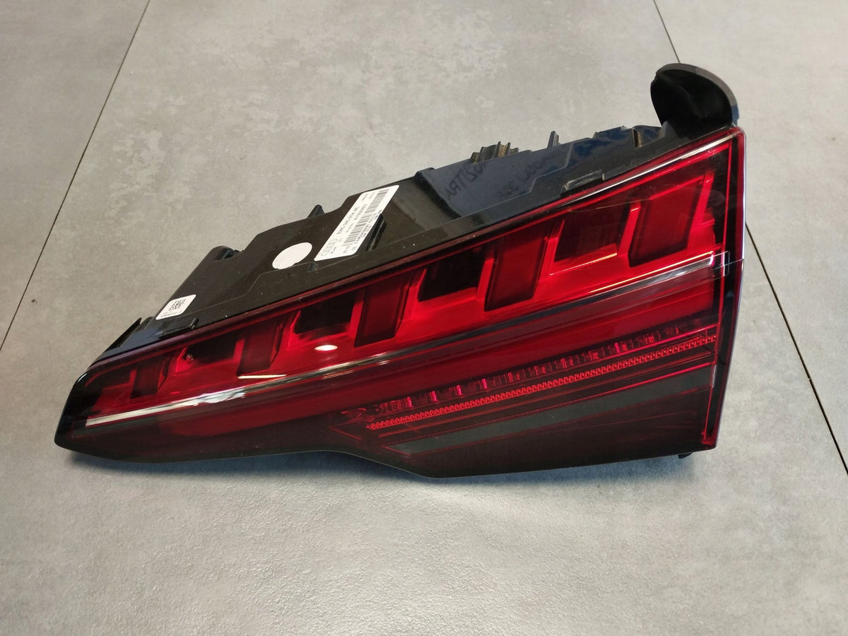 Audi A4 B9 8W sedan Rear lamp right in flap 8W5945094AC
