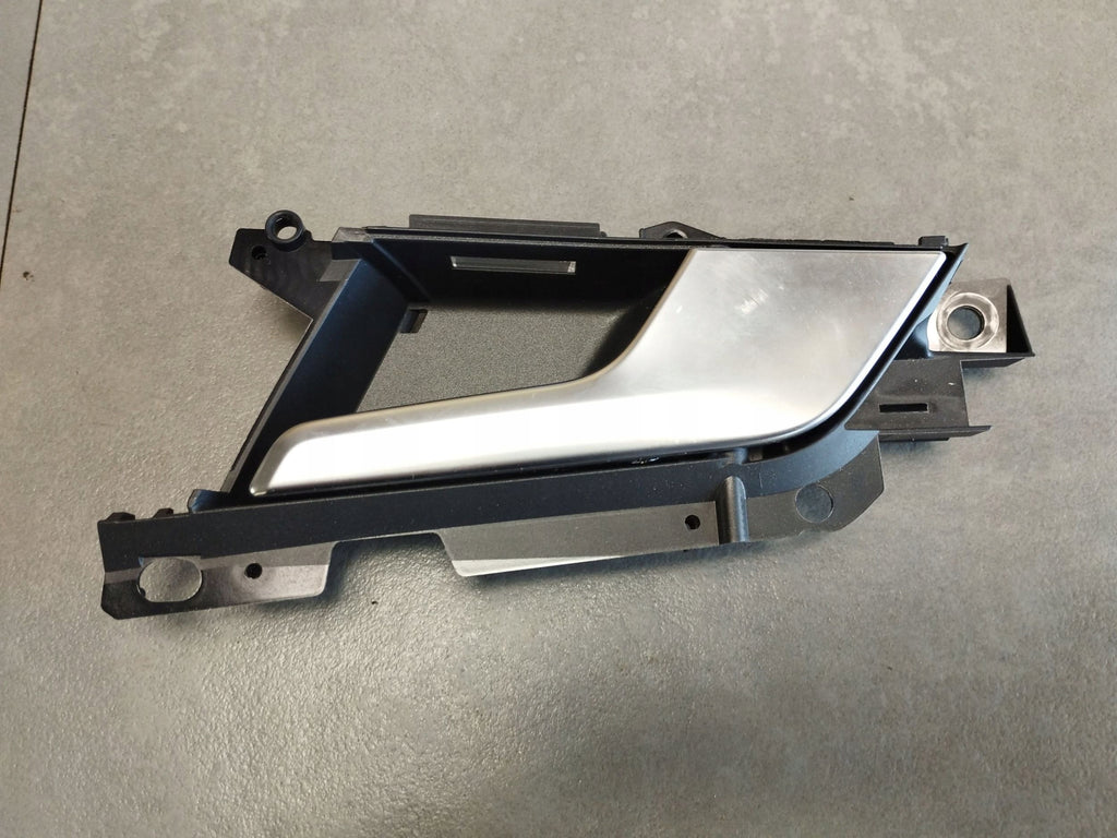 Audi A4 S4 B9 8W Interior door handle right front 8W0837020H