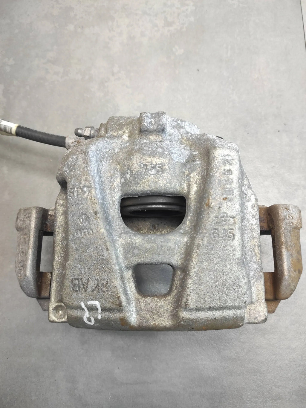 Audi A5 8T CLAMP LEFT FRONT