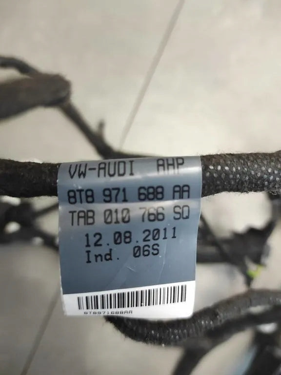 Audi A5 8T DOOR HARNESS RIGHT REAR 8T8971688AA