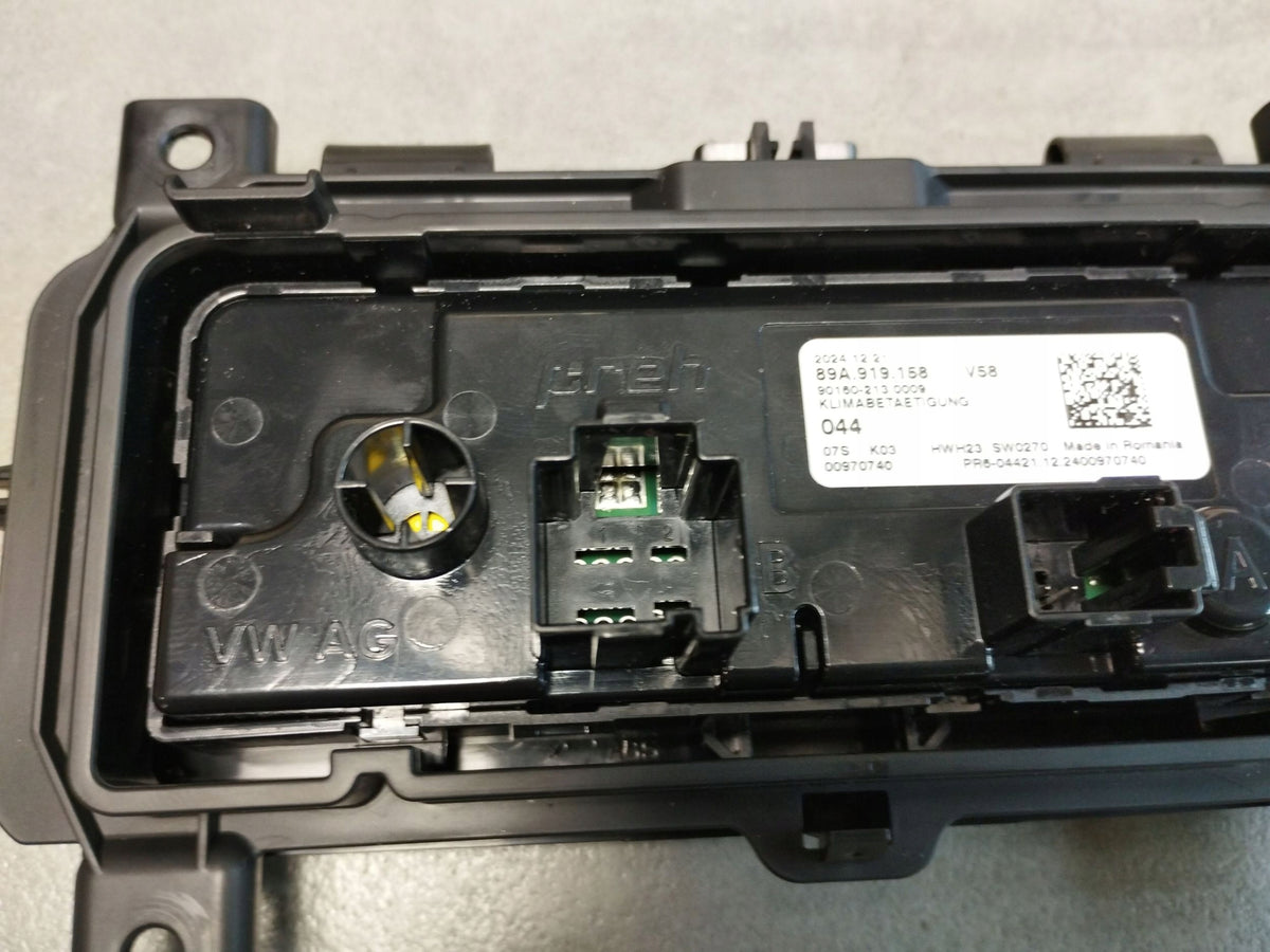 Audi A5 B10 Air conditioning panel rear 89A919158