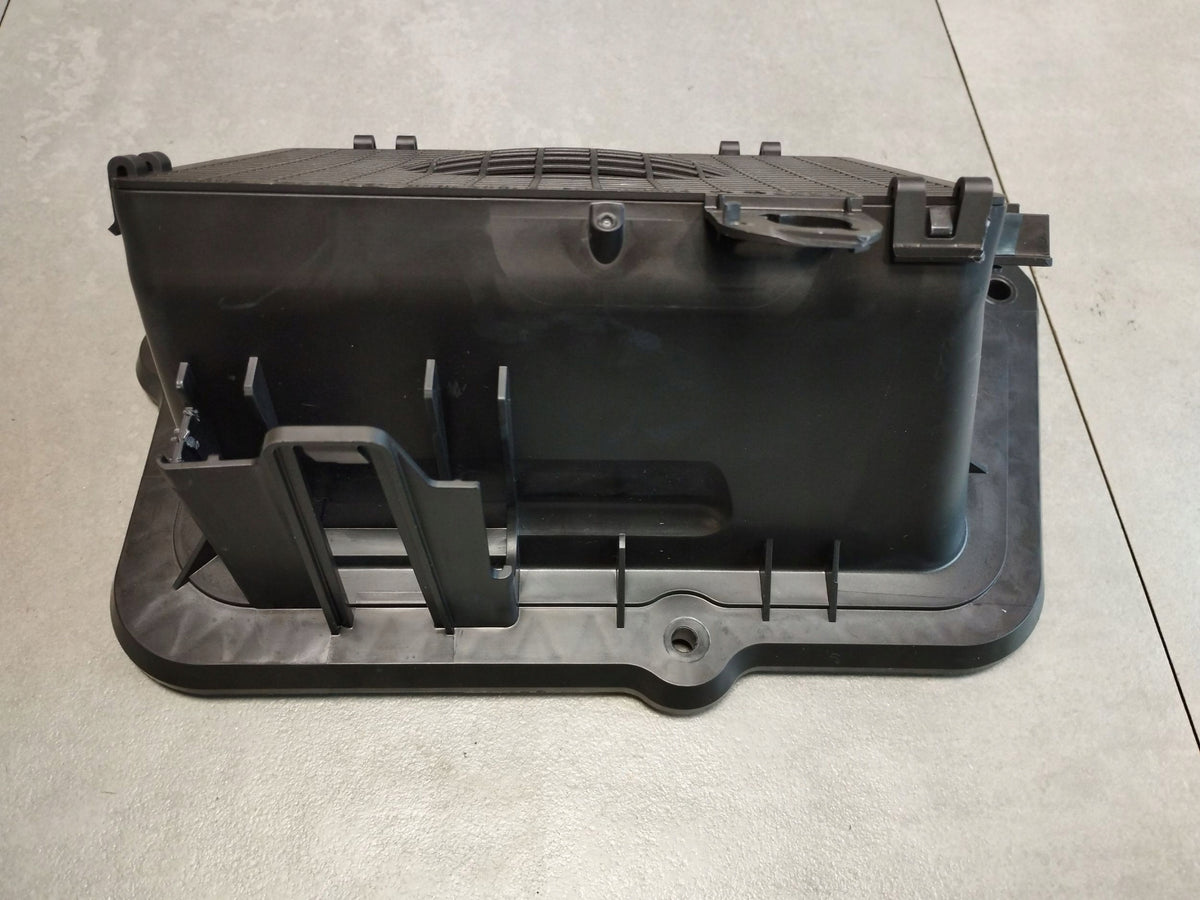 Audi A5 B10 Inlet Air channel 4K1819904
