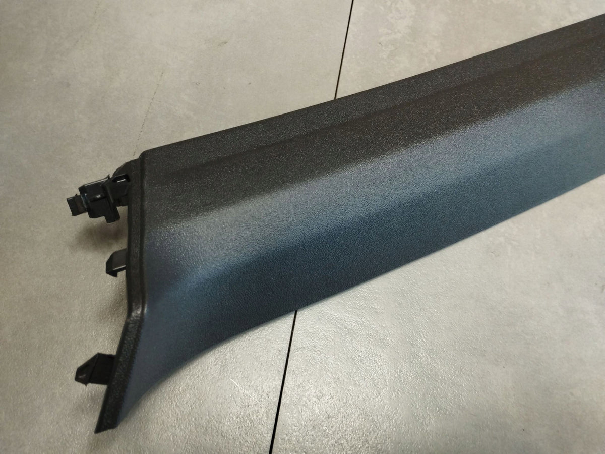 Audi A5 B10 KOMBI FLAP COVER REAR 8B9867608