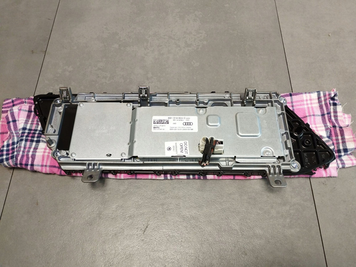 Audi A5 B10 Screen panel Display 8B1919604C