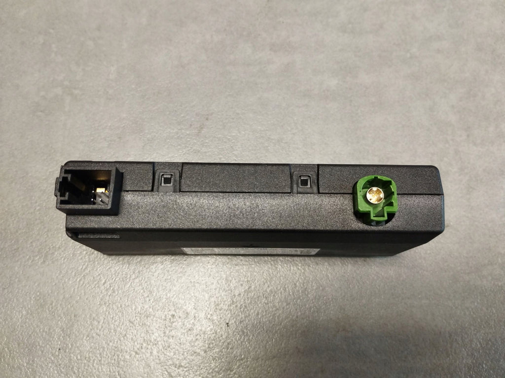 Audi A5 B10 USB port 4N1035700