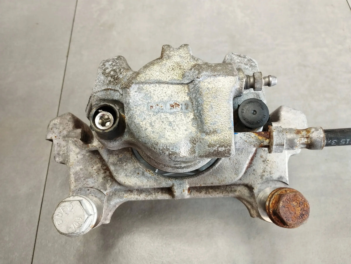 Audi A5 Sportback 8TA 2.0 TDI CLAMP LEFT FRONT