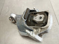 Audi A5 Sportback 8TA 2.0 TDI ENGINE PILLOW 8R0199381AN