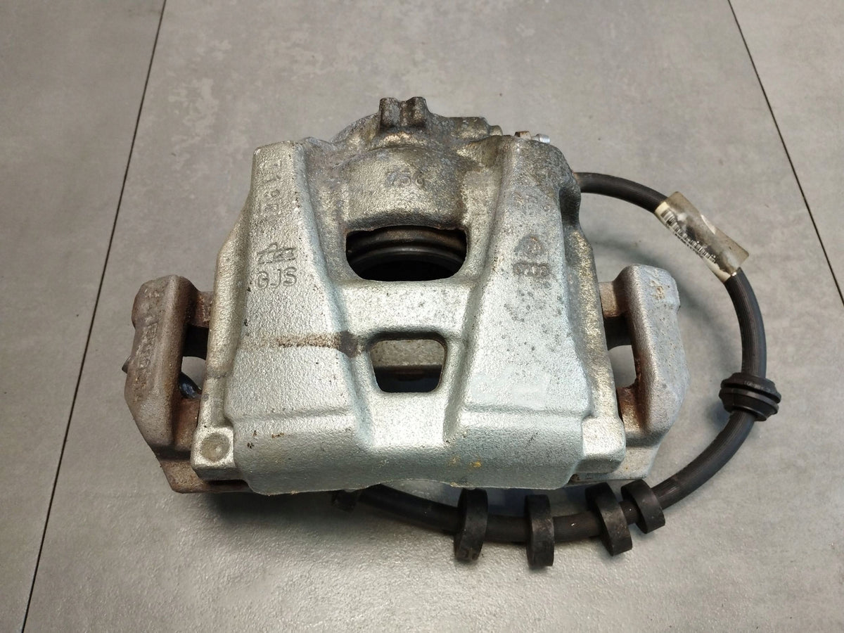 Audi A5 Sportback 8TA CLAMP RIGHT FRONT