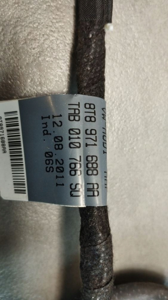 Audi A5 Sportback 8TA DOOR HARNESS RIGHT REAR 8T8971688AA
