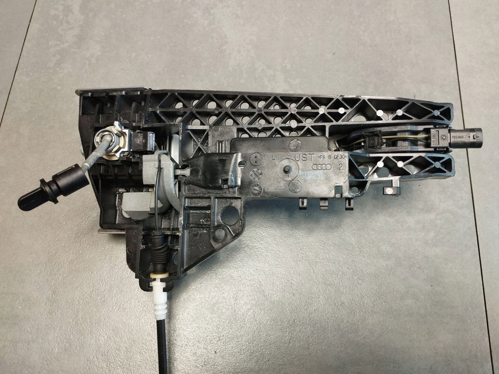 Audi A5 Sportback 8TA HANDLE LEFT FRONT LS9R 8T1837885B