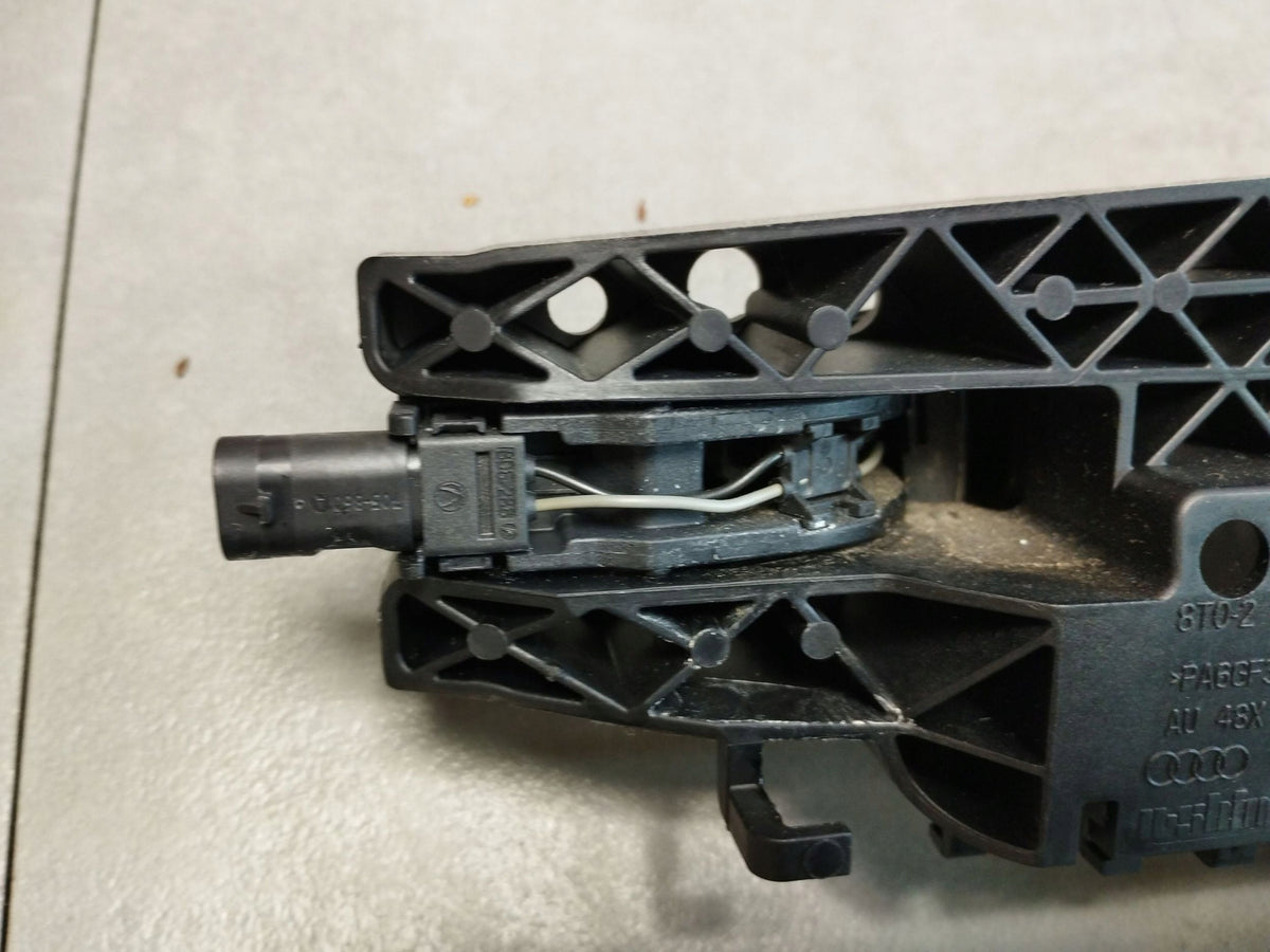 Audi A5 Sportback 8TA HANDLE RIGHT FRONT LY9T 8T02837886
