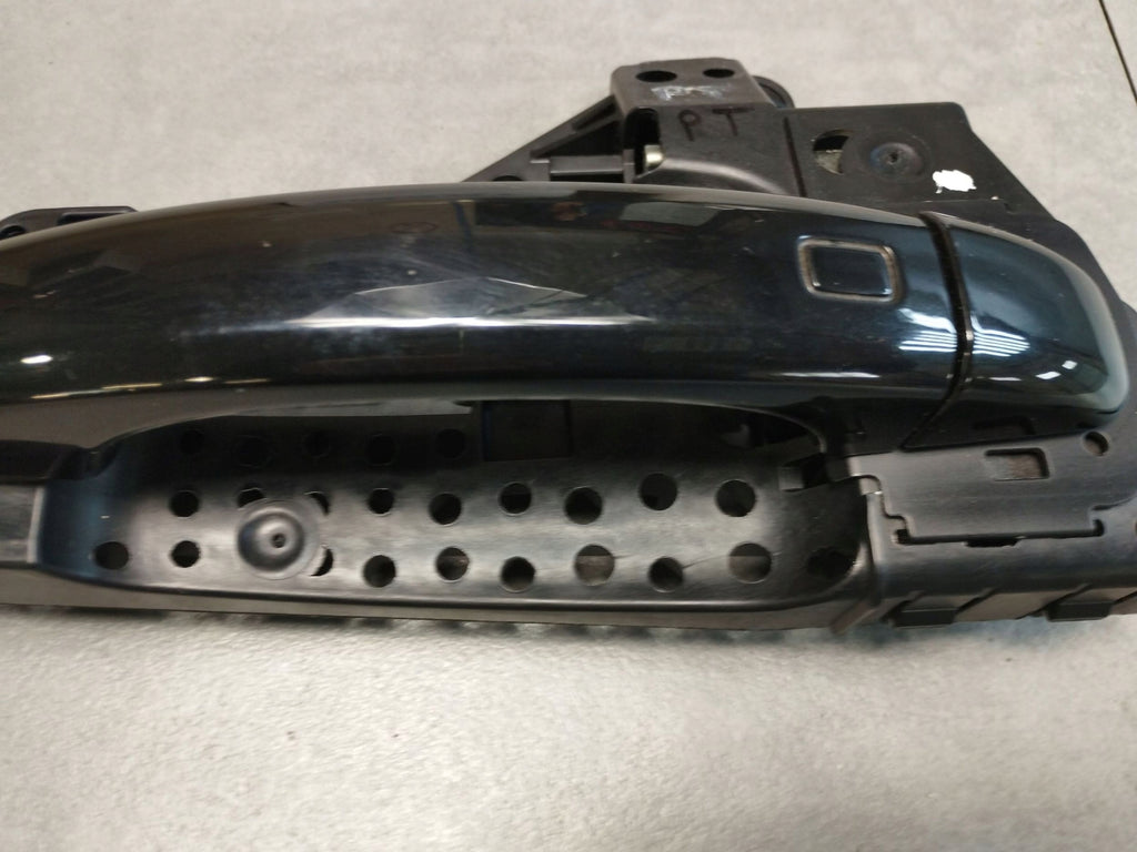 Audi A5 Sportback 8TA HANDLE RIGHT REAR KESSY LY9T 8T0837205A