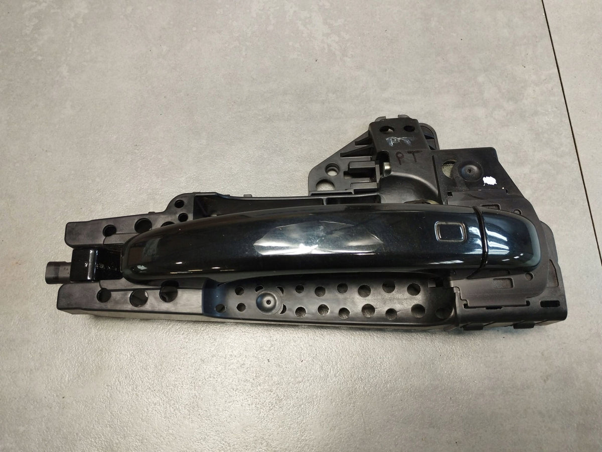 Audi A5 Sportback 8TA HANDLE RIGHT REAR KESSY LY9T 8T0837205A