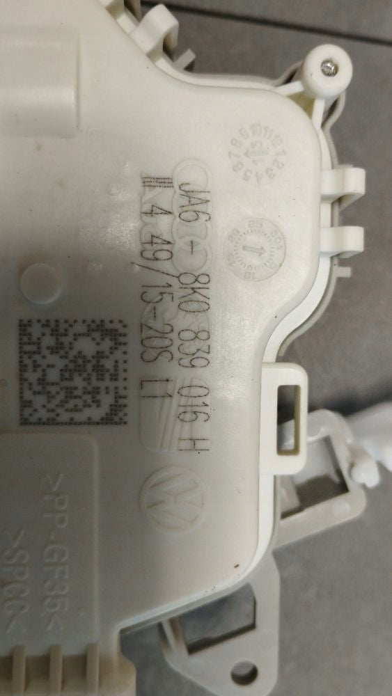 Audi A5 Sportback 8TA LOCK RIGHT REAR 8K0839016H