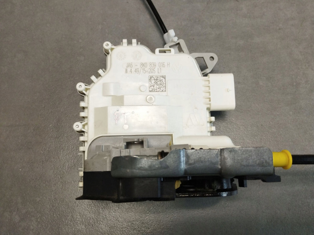 Audi A5 Sportback 8TA LOCK RIGHT REAR 8K0839016H