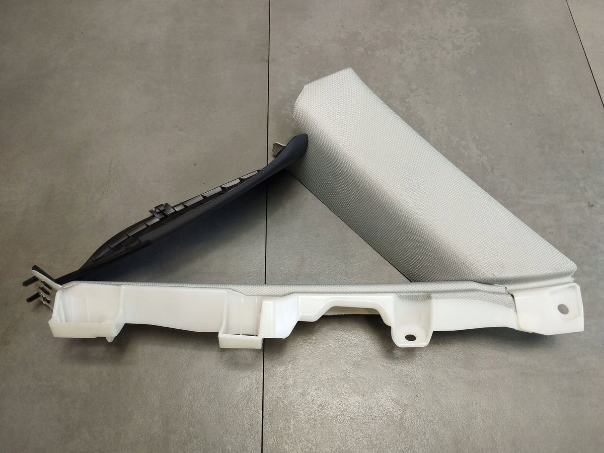 Audi A5 Sportback 8TA Post Cover C Right Rear 8T8867288