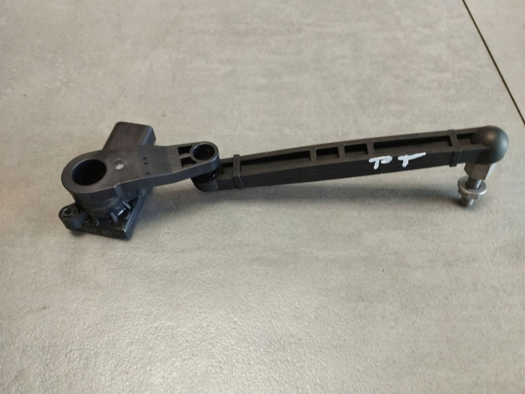 Audi A6 Allroad C8 LEVELING SENSOR RIGHT REAR 4K0907504