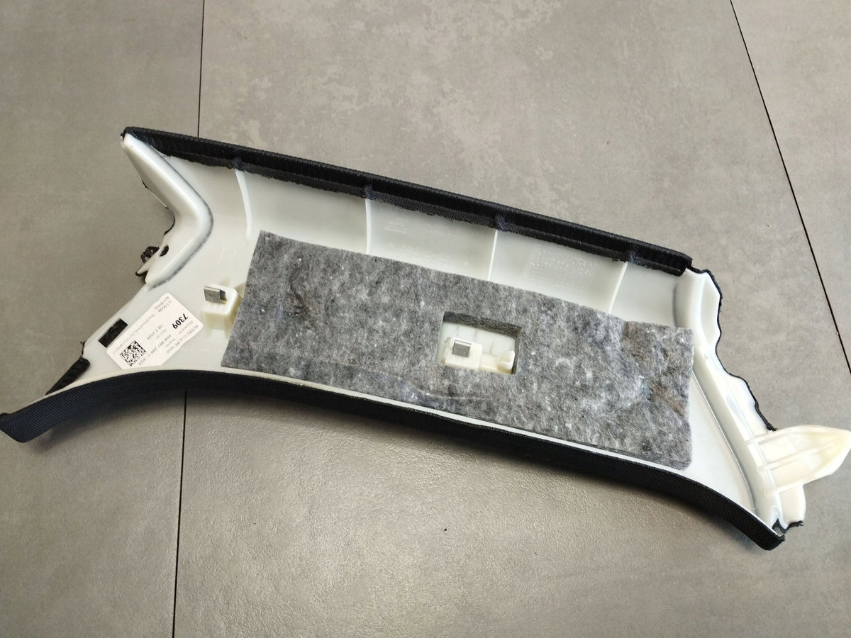 Audi A6 Allroad C8 POST COVER RIGHT REAR 4K9867288C