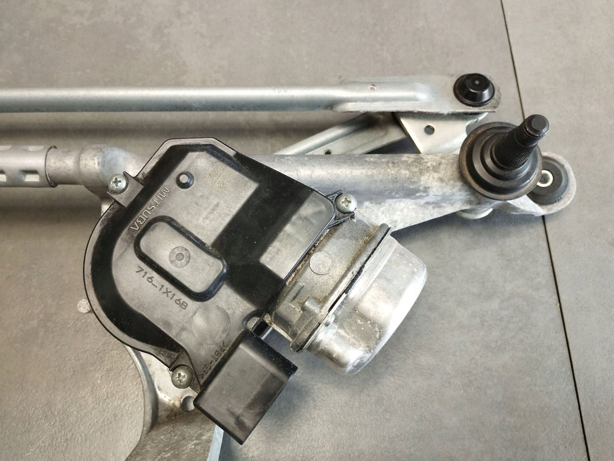 Audi A6 Allroad C8 WIPER MECHANISM FRONT 4K1955023A
