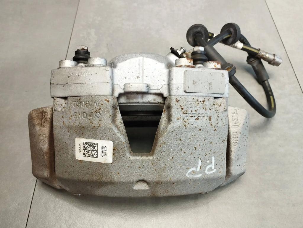 Audi A6 C7 4G CLAMP RIGHT FRONT 4G0106BM