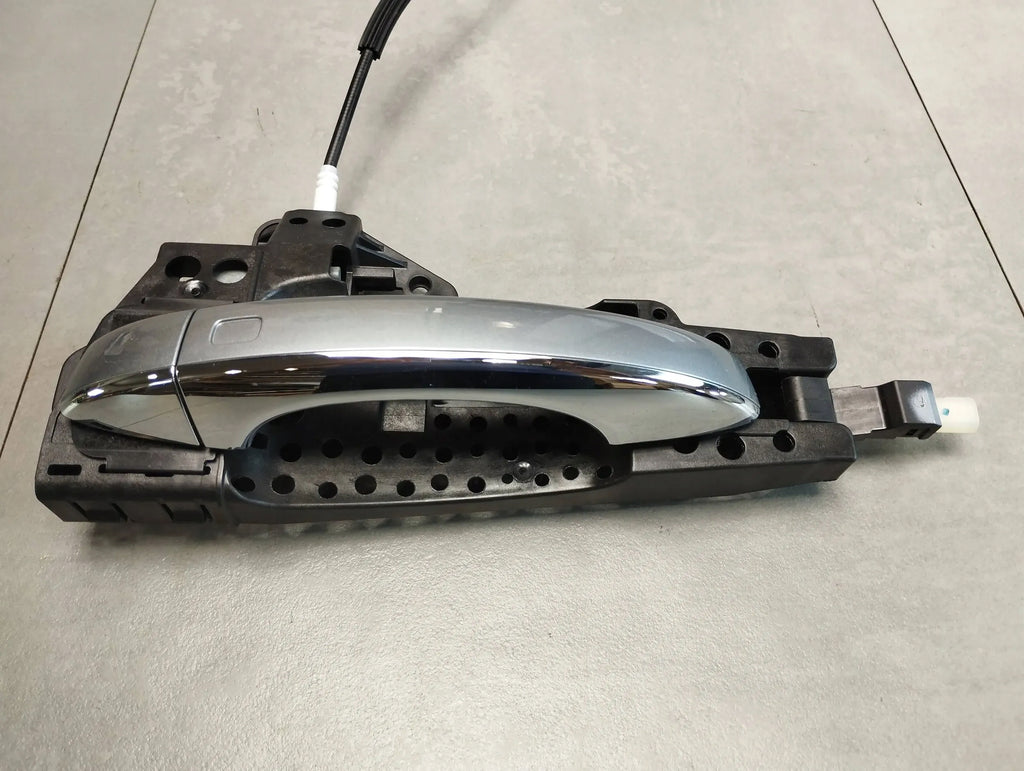 Audi A6 C7 4G HANDLE LEFT REAR KESSY LED CHROME LX7P