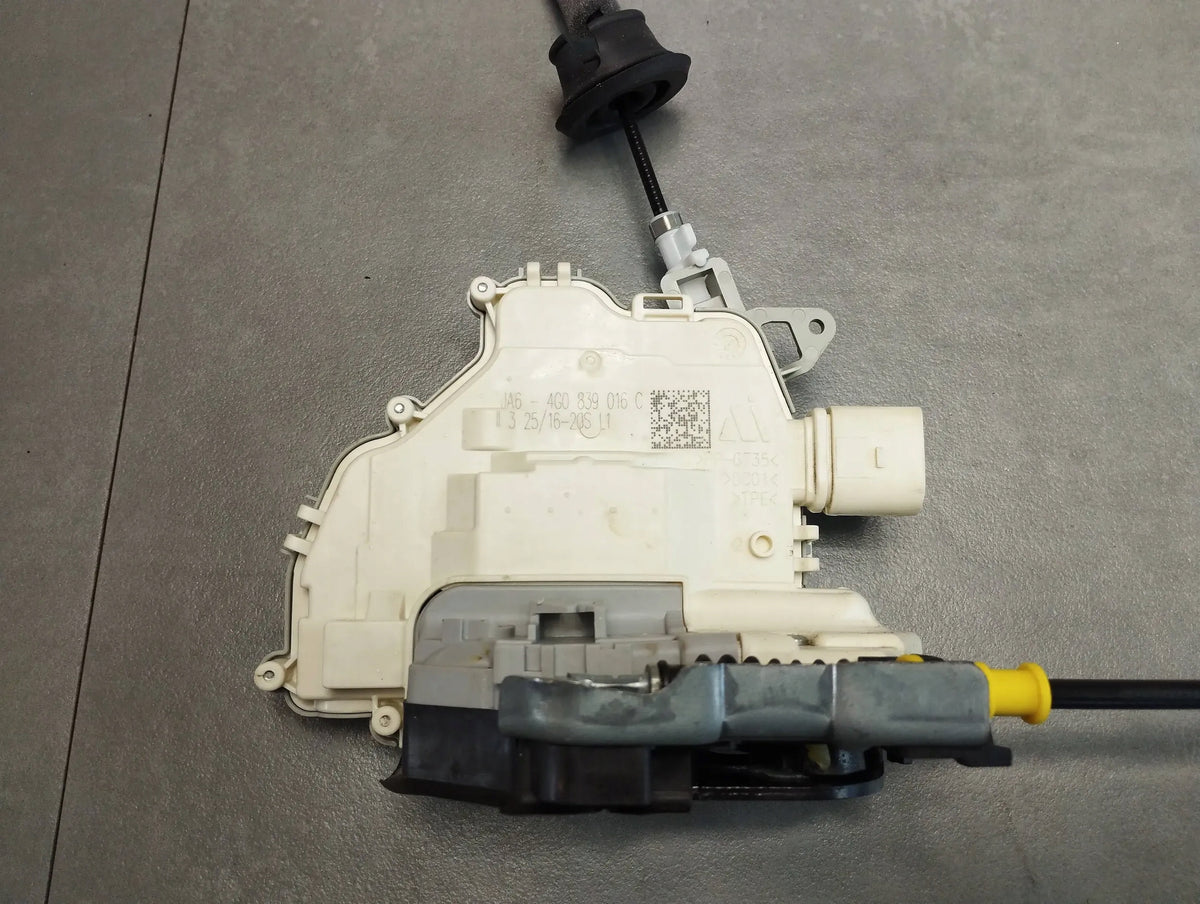 Audi A6 S6 C7 4G LOCK RIGHT REAR 4G0839016C