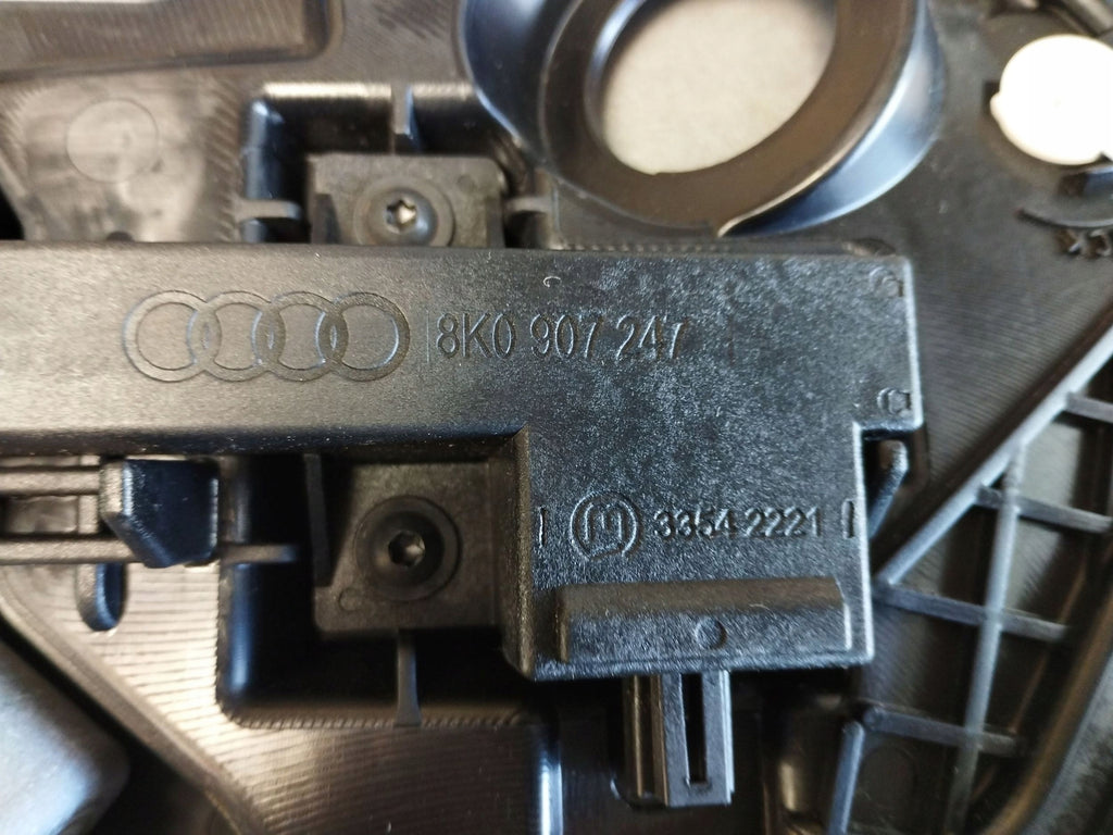 Audi A7 4G 2016 DOOR PULL RIGHT REAR 4G8839004
