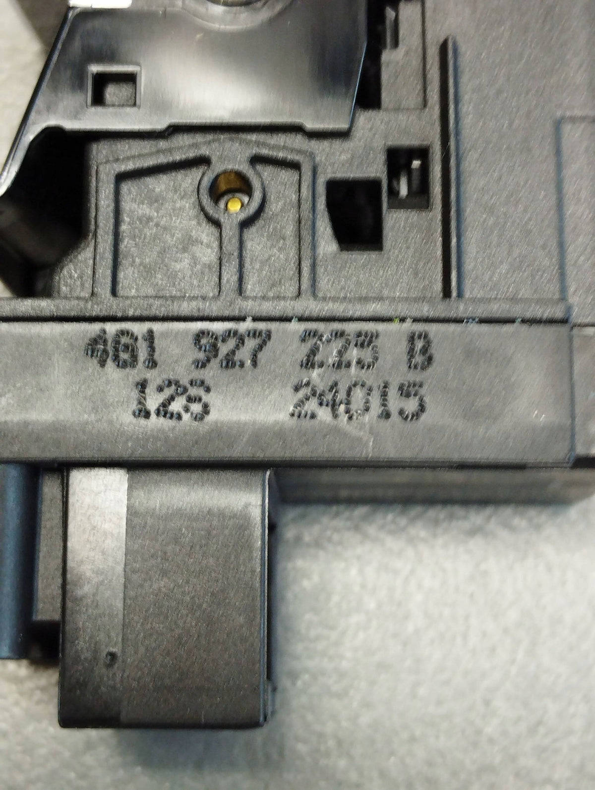 Audi A7 4G 2016 HAND BRAKE SWITCH 4G1927225B
