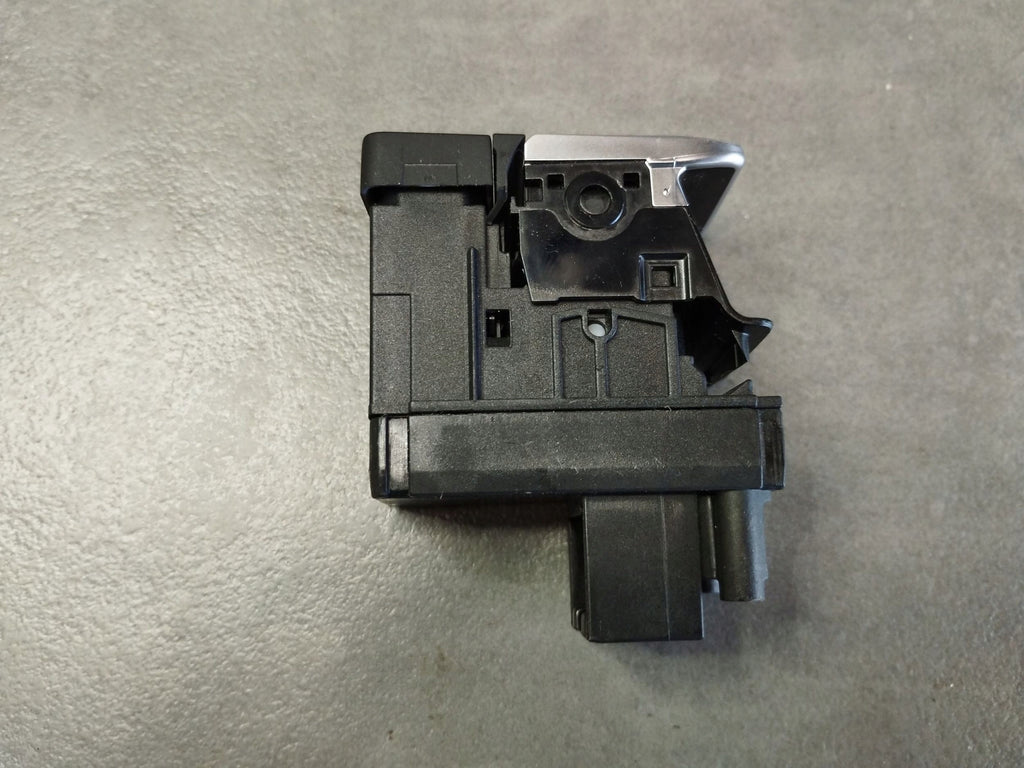 Audi A7 4G 2016 HAND BRAKE SWITCH 4G1927225B
