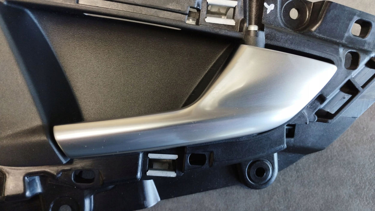 Audi A7 4G 2016 INTERIOR DOOR HANDLE RIGHT REAR 4G8839020