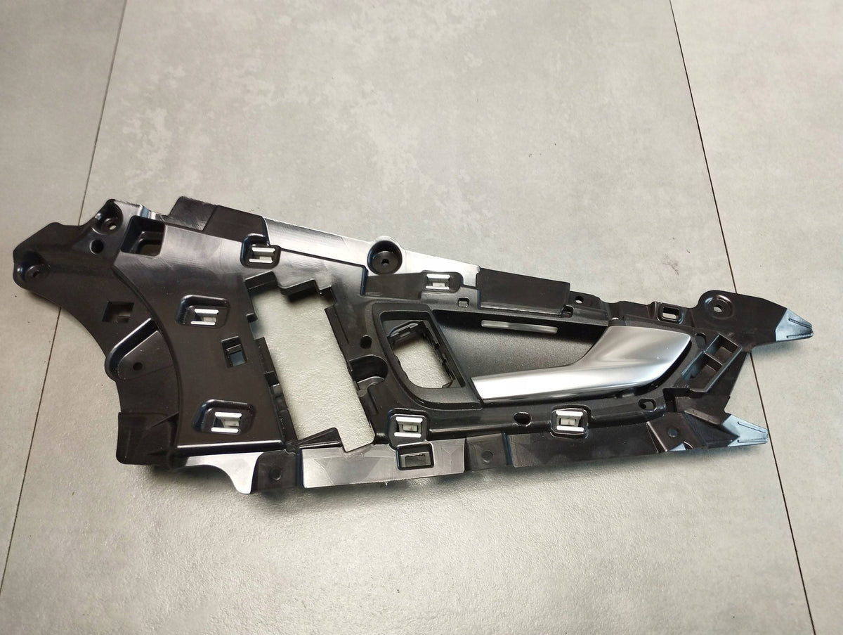 Audi A7 4G 2016 INTERIOR HANDLE RIGHT FRONT 4G8837020A