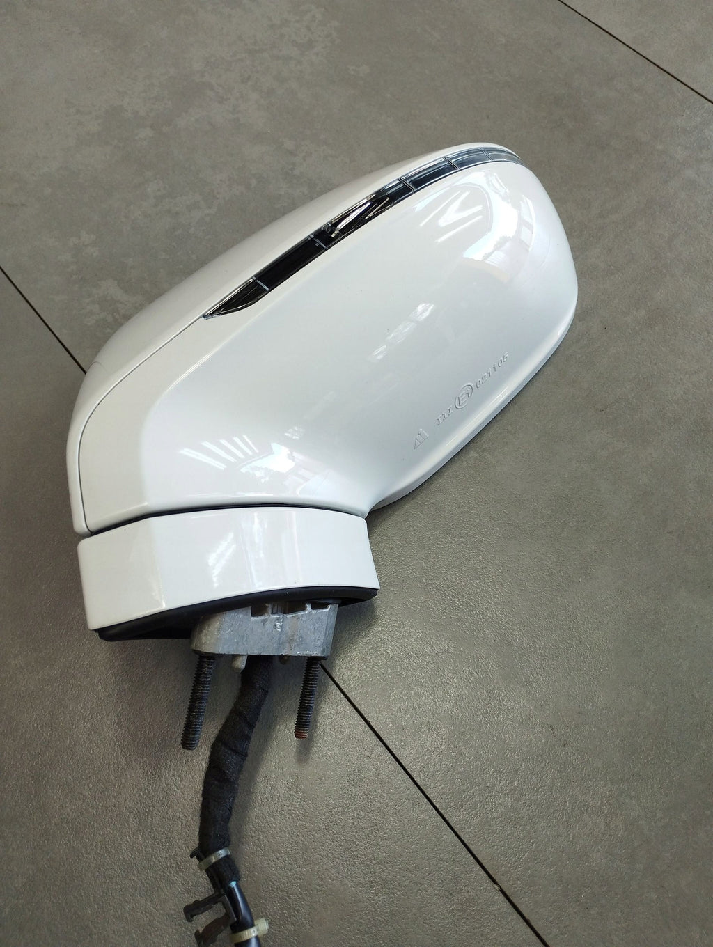 Audi A7 4G 2016 MIRROR LEFT 12 PIN LS9R