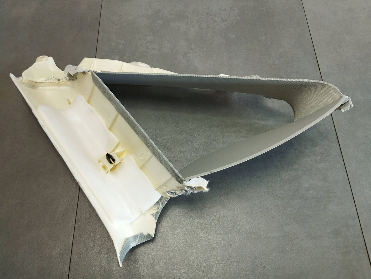 Audi A7 4G 2016 POST COVER LEFT REAR 4G8867287