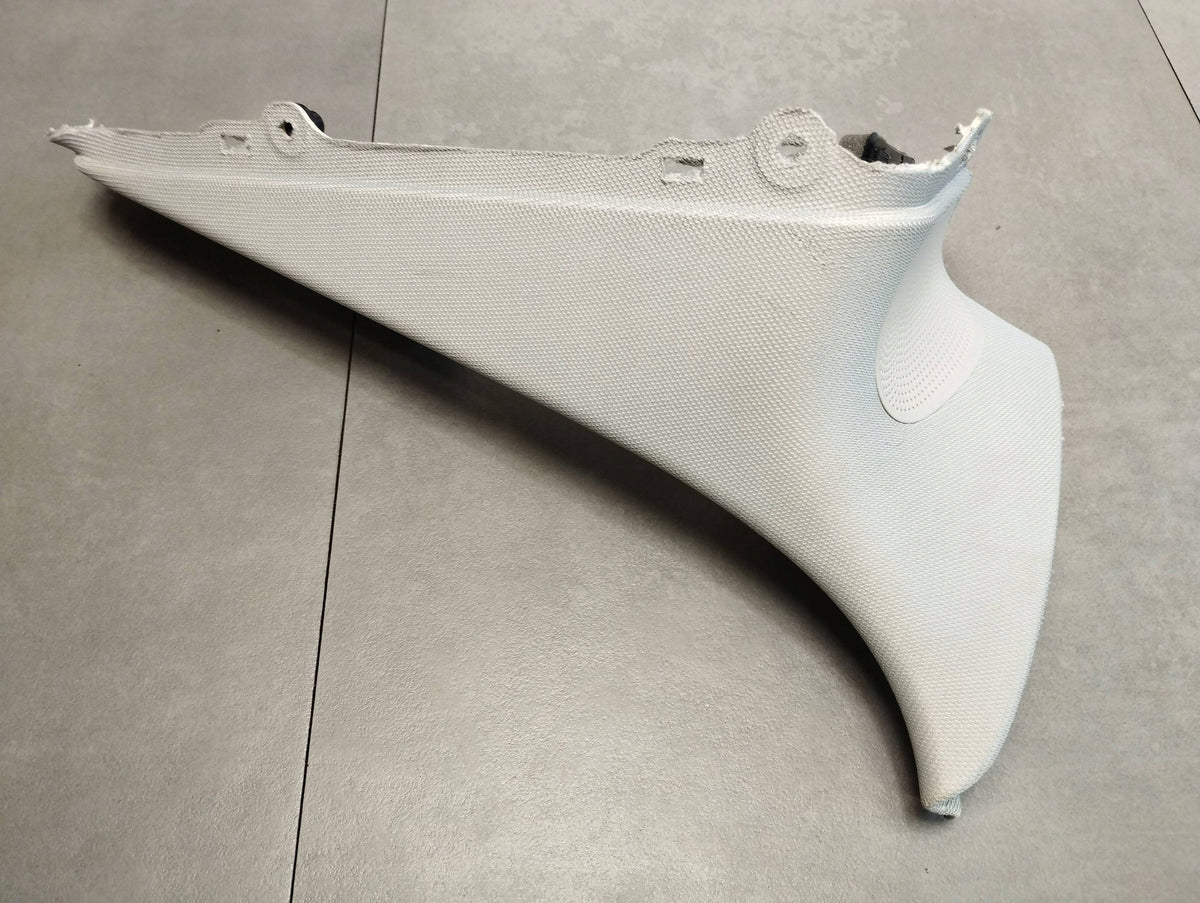 Audi A7 4G 2016 POST COVER RIGHT REAR 4G8867246A